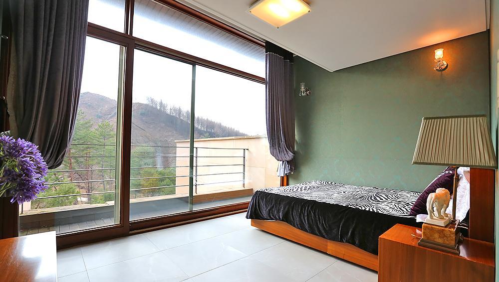 Hugel Heim Pension Pyeongchang Exterior photo